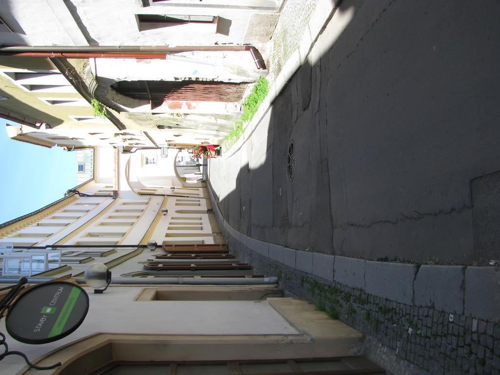 Penzion 102 Pardubice Exterior foto